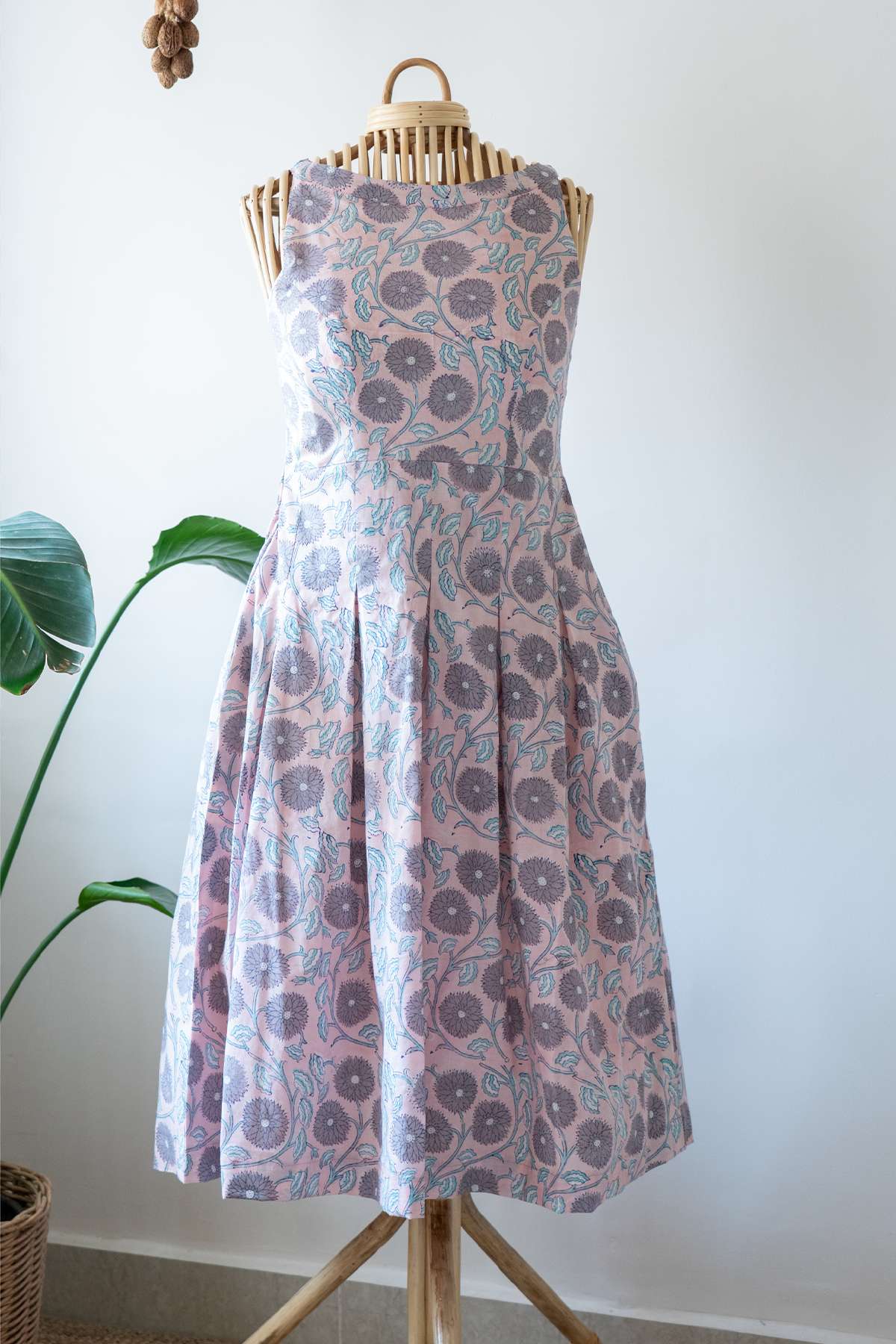 Blush Bloom Sleeveless Midi Dress
